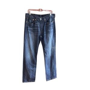 EUC Levi's Men's 514 Straight Fit blue jeans Sz 34-32